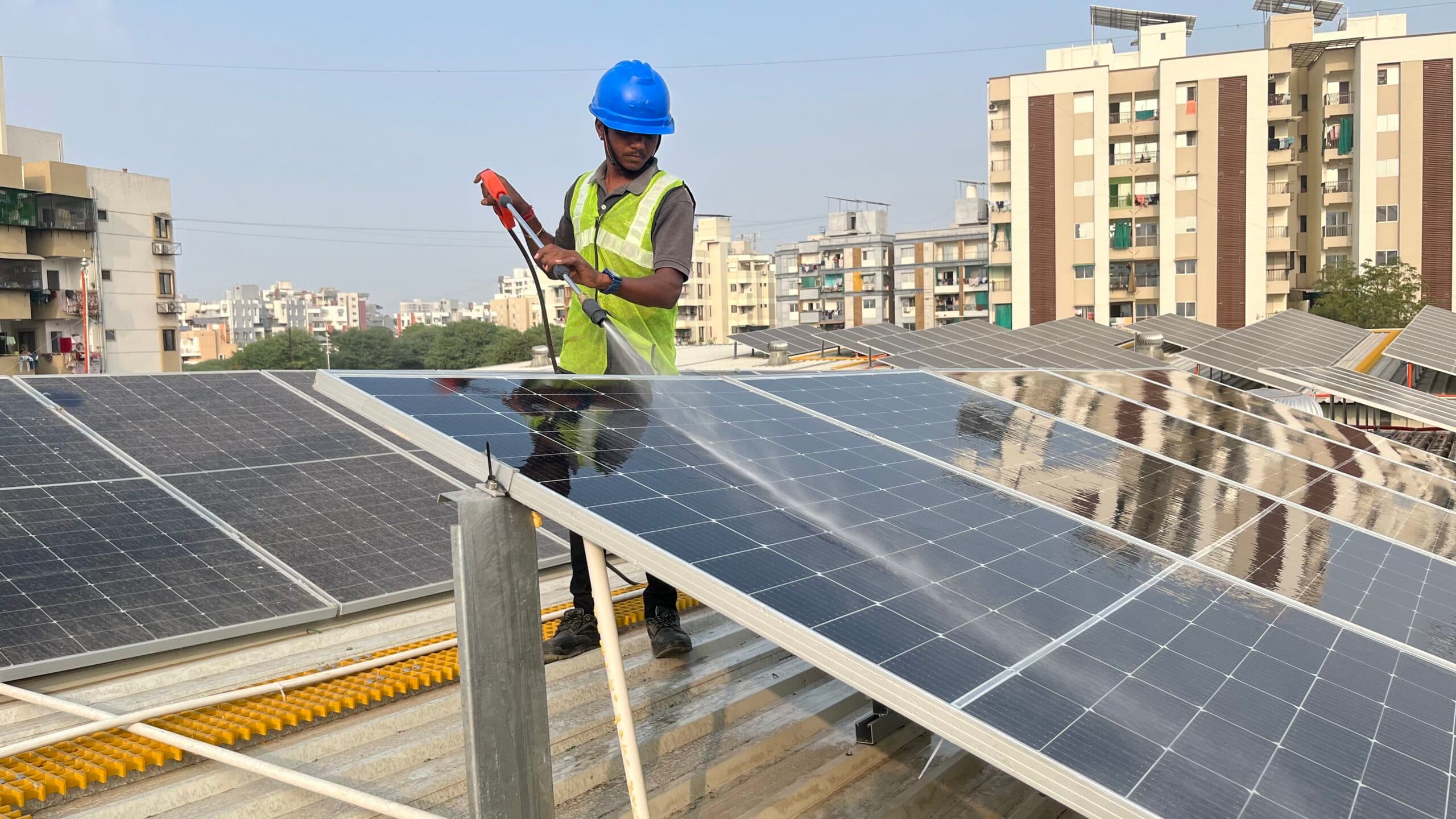 Professional Solar Cleaning